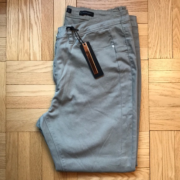 Lala Anthony Denim - NWT LALA ANTHONY SKINNY STRETCH JEANS SIZE 18